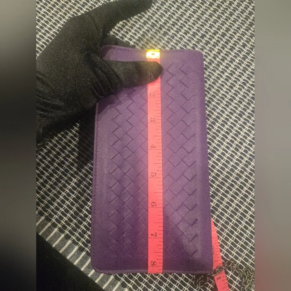 24HR FLASH Sale--Bottega Veneta Intrecciato Wallet on‎ Chain – Purple EUC